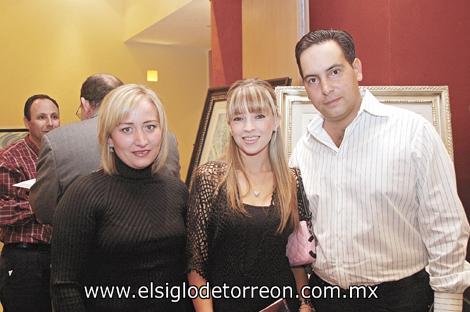Goreth González, Liliana de Valdez y Mario Valdez