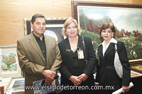 ARTE DE CALIDAD 
Jaime de Russek, Ema Negrete de Russek y Ma. Teresa Quintero de Cantú