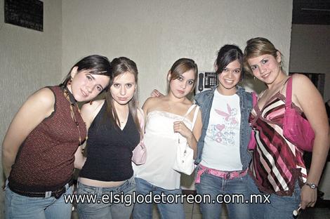 María Valdez, Sofi Frisbie, Dany Sáenz, Mariana Murguía y Nadia Nahle