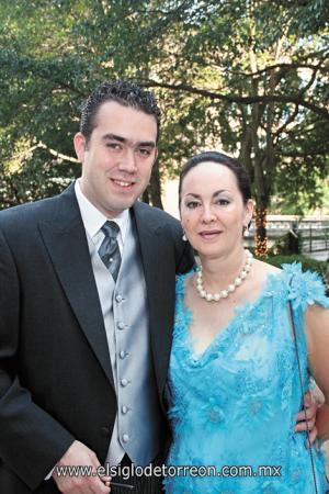 Iñigo Arzac Romo con su mamé Yeye Romo Zozaya