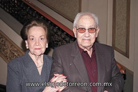 Josefina y Carlos Dávalos