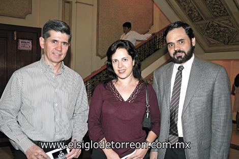 Jaime A. Méndez Vigatá, Gabriela de Méndez y Antonio Méndez Vigatá