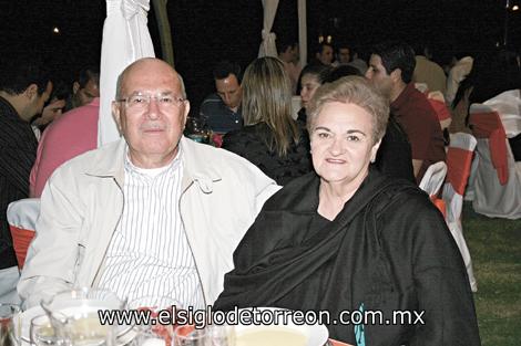 Augusto Ávalos y Leticia L. de Ávalos