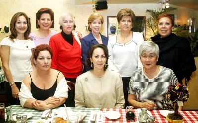 02122005_1 
 July Anguiano, Laura Arroyo, Alma Flores, Susy Wolff, Ludia Madrazo, Olivia Álvarez, Lidia Acevedo, Yeye Romo y Martha Mussio.