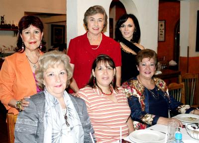 gr03122005_2  Imelda Ortiz Abdalá, Abigaíl Elizalde, Ana Silvia Graham, Mónica Cueto y Ofelia Samia.