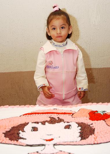ni_07122005_3
La pequeña Natalia Castellanos Chiong cumplió dos años de vida.