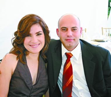 pa_09122005_8 
Mercedes López y Ramiro Villarreal