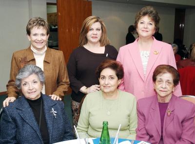 gr_09122005_7 
Eva garcía de González, Eva Echevarrieta, Ana María de Fernández, Ana carmen Iturriria de Cárdenas, Celia Jalife de Iriarte y Tere Hamdam de Martínez