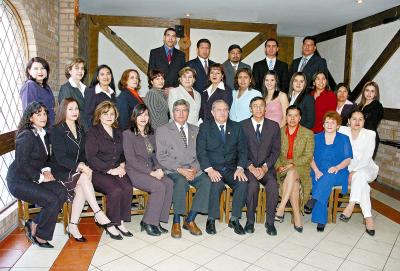 gr11122005_9 
Primera Generación del Diplomado en Impuestos de la Universidad Autónoma de Coahuila.
