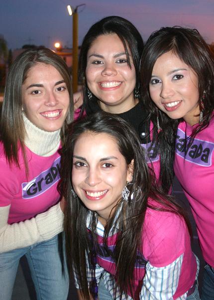 ch12122005_4  
Karla Marín, Shiva Cavanzón, Sofía Campillo y Ana Favila