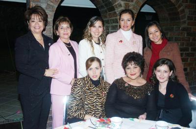 gr_16122005 0
 Lupita de Jara, Meche de Alonso, Mónica de Pérez, Coco de Rentería, Martha de Fahur, Georgina de Manjarrez, Bertha de González y Abril de Hermosillo.jpg
