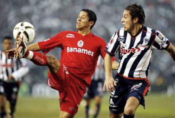 El presidente del Club de Futbol Monterrey, Jorge Urdiales, calificó de 'vergonzante' el arbitraje de Marco Antonio Rodríguez en el partido final del Torneo Apertura 2005.