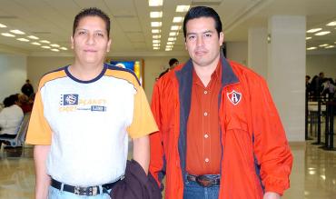 vi_19122005_1
 Jaime Ugalde y Juan Batalla viajaron a la Ciudad de México