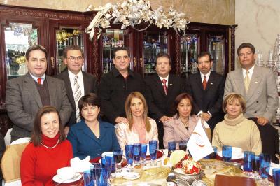 gr_20122005 5 
Fernando y Guadalupe Royo, Javier y marcela Amarante, Lázaro y Liz Bello, Javier y Esther Bartoluchi, Marco Antonio Cerón, Ricardo y Lolita Moreno