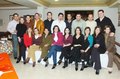 gr_20122005 7 
Ricardo,Liliana, Roberto, Iliana, Salvador, Silvia, Carlos, Lorena, Víctor, Caty, Mauricio, Mirna, Antonio, Bertha, Jacobo, Mayté, Eduardo, Nadia, Gerardo y Martha
