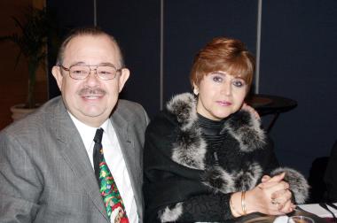 pa_21122005_5 
Jorge Rosas y Lupita de Rosas.