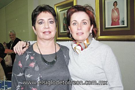 Marusa T. de Fernández y Nena L. de Fernández