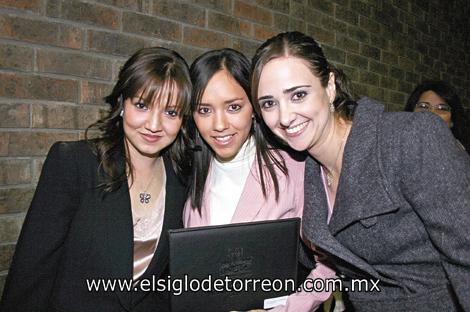 Karina Orozco, Patricia Madero y Valeria Haro