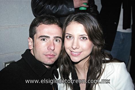 Guillermo Rocha y Leslie Hernández