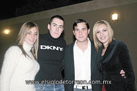 Elena Bohigas, Nino Denigris, Román Cepeda y Melba Flores