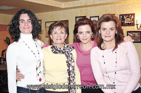 Ana Claudia Arteaga, Pily A. de Montemayor, Lulú de Arteaga y Malú Arteaga de Diez