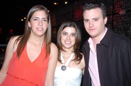 an_27012006 
 Ana Cecy Morales, Georgina del Bosque y Chilo Ortiz