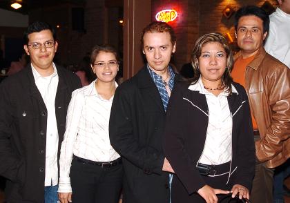 an_29012006
 Luis Contreras, Aracely Salazar, Michell Cruz, Isela Minor, y Efrén Rosas