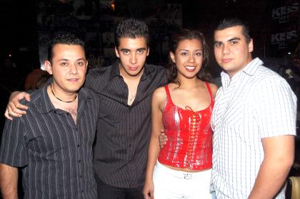 an_25032006 
Antony Suárez, Diego Martínez, Teresa Rubio y Daniel Martínez.