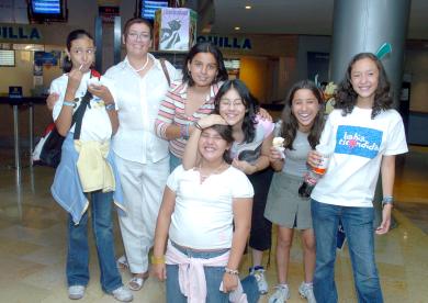 28062006 
Daniela Soto, Nohemí Campa, Michelle Esparza, Alejandra Sallard, Claudia del Río, Mónica Montoya y Nohemí Esquivel.