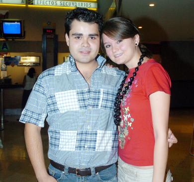 30082006 
 Gerardo Abdo y Sara Cruz