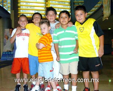 13092006 
 Beto Fuente, Miguel Orozco, Santiago ANtúnez, Ricky Verano, Raúl Verano y Rodrigo Fuente