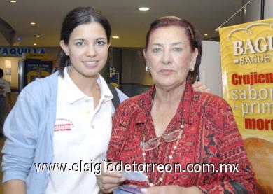 08112006
Yolanda Ríos Gutiérrez y Lorena Sáenz.