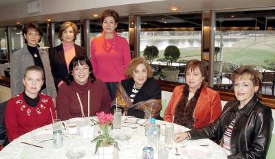 gr_13012006_3 
Ángeles de De Lara, Lety de Herrera, Susy de González, Angélica de Castro, Marilú de Gidi, Silvia de Pérez, Morena de Martínez y Alma de Campos.