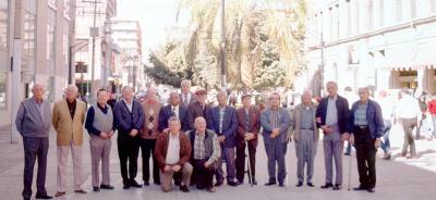 gr_15012006_4 
Grupo de Milenarios en pasada reunión.