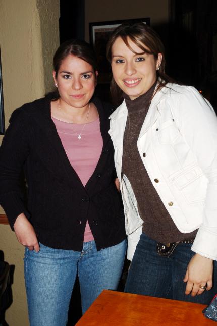 ch_17012006 2 
Karina Saldívar y Marysol Ramírez de Issa.jpg
