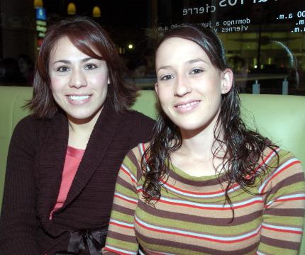 ch_18012006 
Claudia Pérez y Marcela Ocariz.