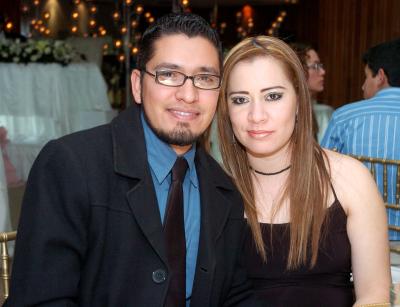pa_22012006 
 Érick Iván Alvarado y Yaneth Picazo Solís