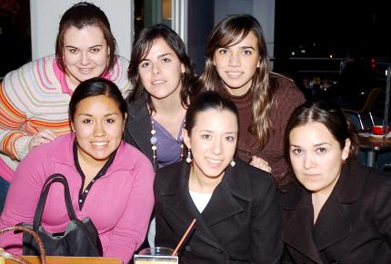 ch_22012006 
Luciana Padilla, Ana Diez, Cristy Abularach ;orma Gómez , Mónica Licera y July Valenzuela