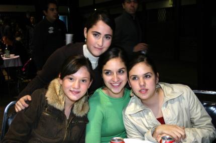 ch_25012006 
Valeria Babún, Laura martínez, Susy Garza y Marcela Amarante.