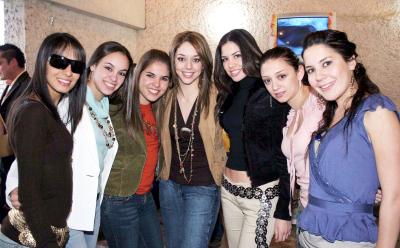 gr_28012006 
Karla Wong, Deborah Mery, Jéssica Trasfí, Susu Luna, Gaby Robles, Marilú Garza y Maru Zavala.