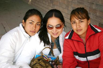 chi_29012006 
Alicia Guerrero, Guadalupe Uribe e Itzel Ruiz