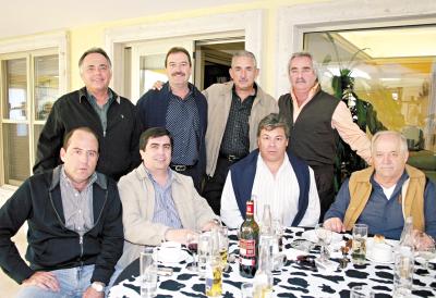 gr_31012006 
José Murra, Ángel Treviño, Gerardo González, Carlos Esteban Martínez, Jorge Dueñes, Ricardo Siller, Juan Fernando Colores y Carlos Cobo.