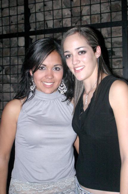 ch_30012006 
Karla  Gómez y Paola Roig.