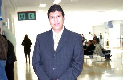 vi_05022006 
 Sergio Uribe viajó a la Ciudad de México