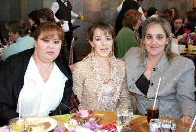 va_05022006 
Barbara  López de Amarante, Edurne de Villegas y Ana de Garza