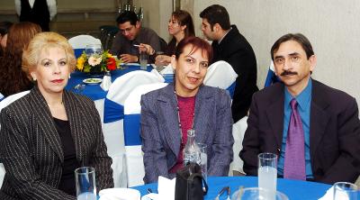 va_05022006 
Pablo del Valle, Juan Estrada y Gerardo Fernández