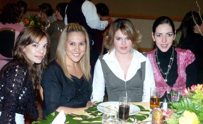 va_06022006 
María Sofía Cobo, Brenda de Haro, Gaby de Armendáriz y Bárbara Dueñes
