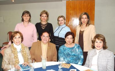 gr_12022006 
Lolita, Ana Mary, Lucía, Cony, Juany, Ana Carmen, Martha y Mary Carmen.