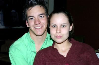 pa_15022006 
 José Vidal Suárez y Analia Treviño