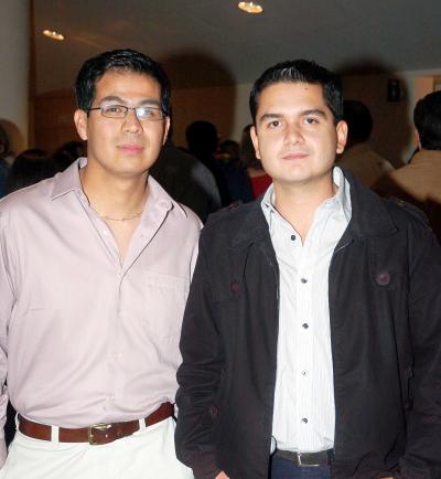 ch_19022006 
Arturo Luna y Aldo Magallanes.